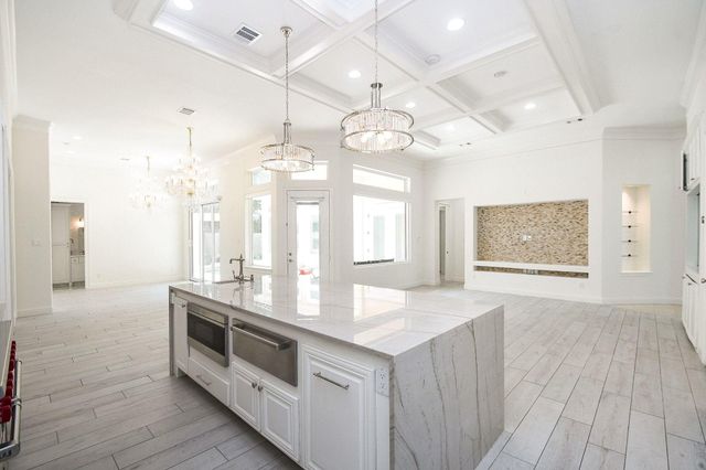 422 Mignon Lane, Houston, TX 77024