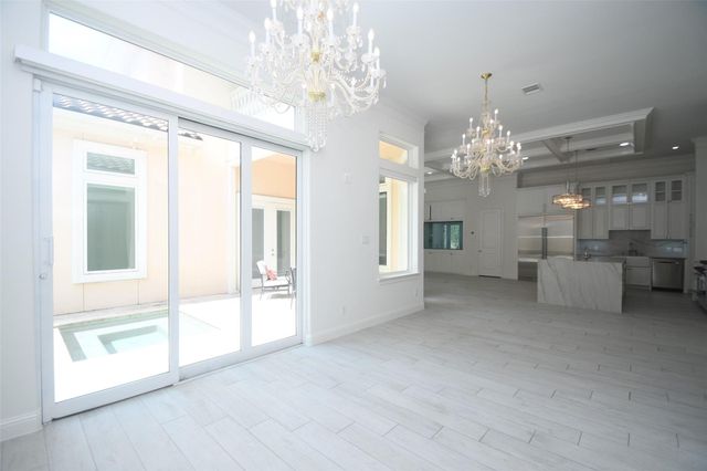 422 Mignon Lane, Houston, TX 77024