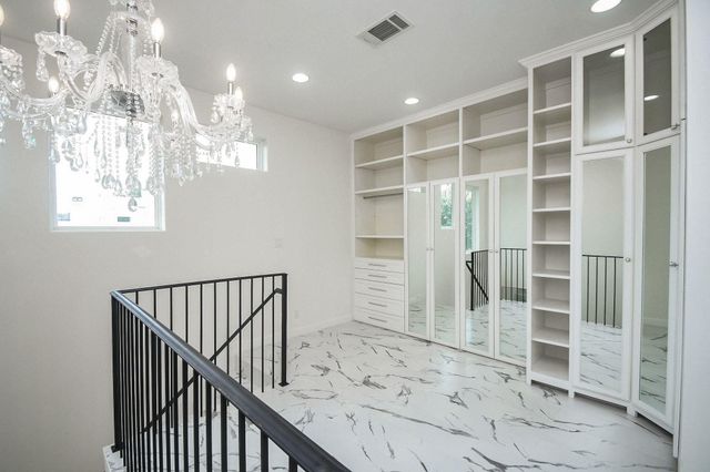 422 Mignon Lane, Houston, TX 77024