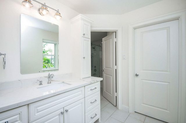 422 Mignon Lane, Houston, TX 77024