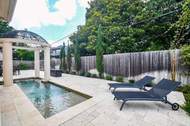 422 Mignon Lane, Houston, TX 77024
