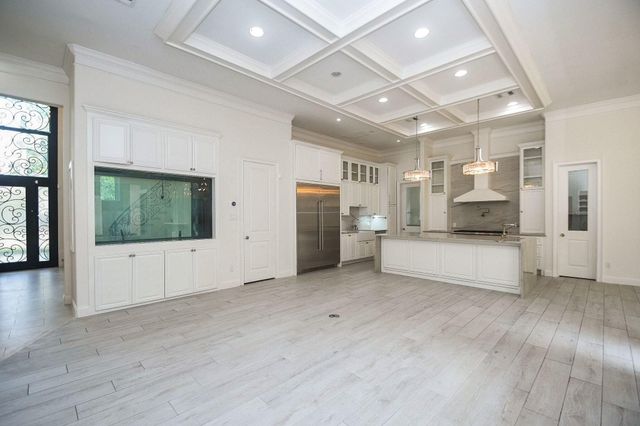 422 Mignon Lane, Houston, TX 77024