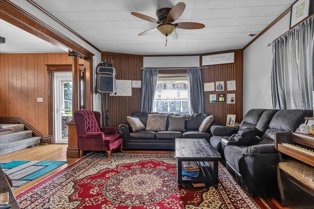 803 Randolph Street, Waterloo, IA 50702