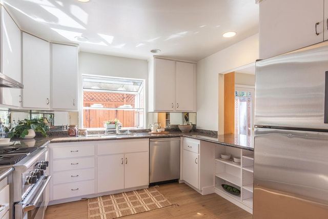 3455 Dover Road, Redwood City, CA 94061