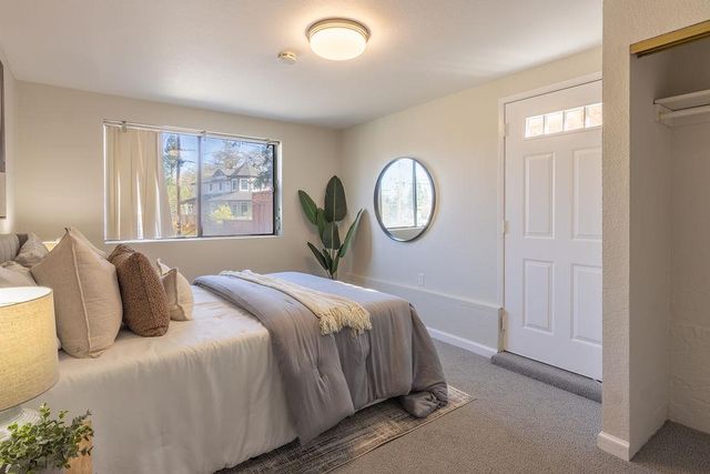 3455 Dover Road, Redwood City, CA 94061