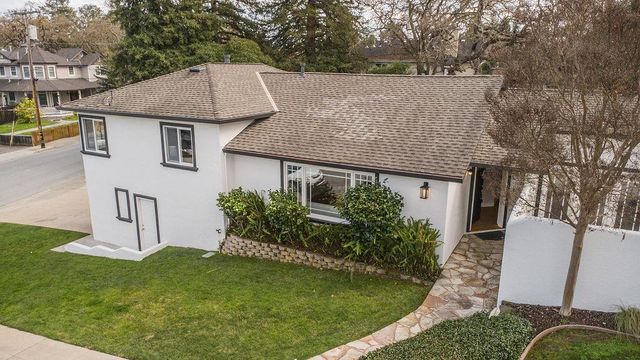 3455 Dover Road, Redwood City, CA 94061