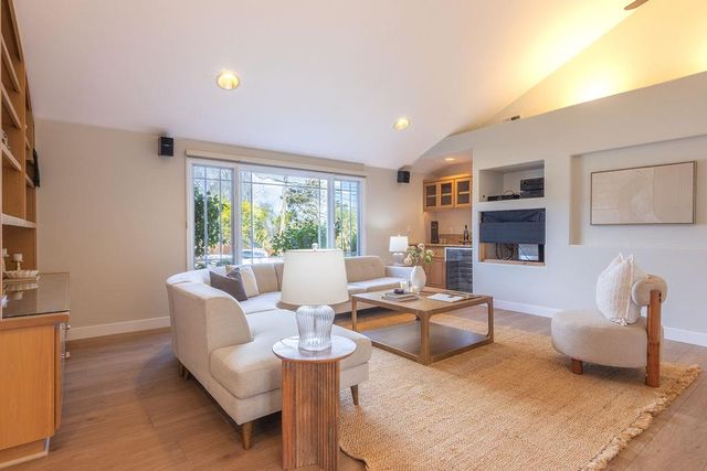 3455 Dover Road, Redwood City, CA 94061