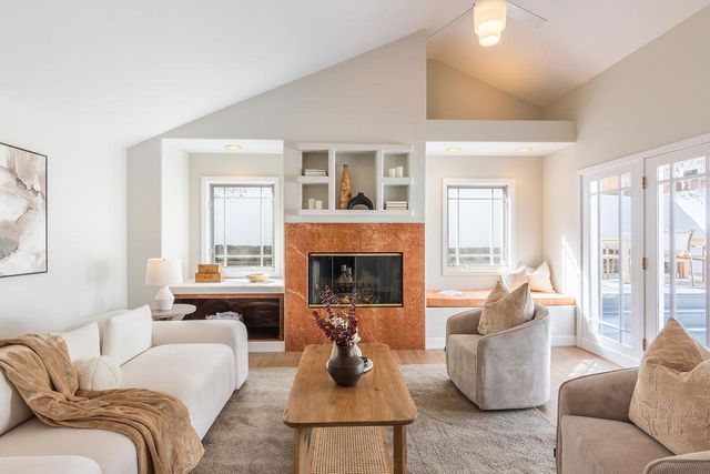 3455 Dover Road, Redwood City, CA 94061