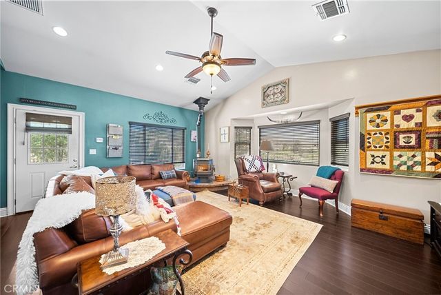 32935 Canyon Quail Trail, Agua Dulce, CA 91390