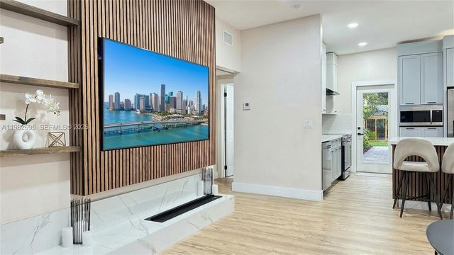 13900 NE 16th Court, North Miami, FL 33181