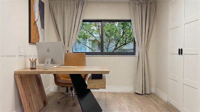 13900 NE 16th Court, North Miami, FL 33181
