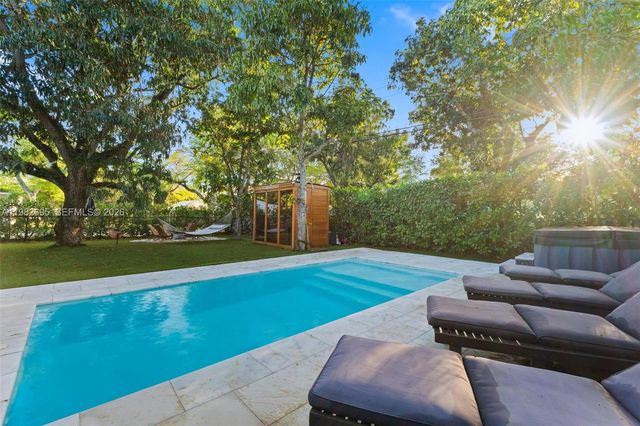 13900 NE 16th Court, North Miami, FL 33181