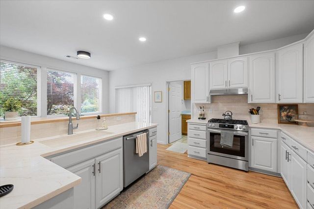 747 Eastridge Drive, Medford, OR 97504