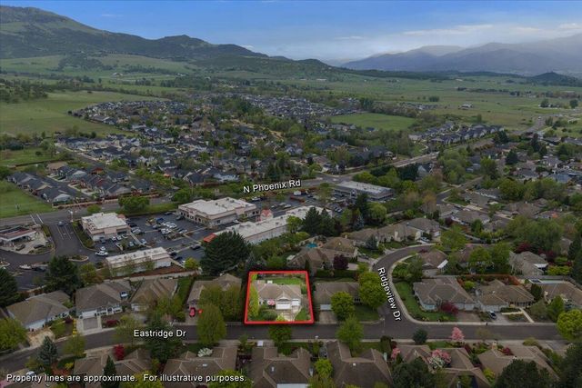 747 Eastridge Drive, Medford, OR 97504