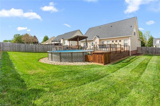 108 Brightleaf Court, Archdale, NC 27263