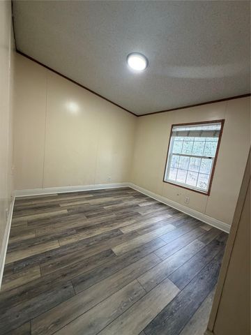 138 Maegan LN, Cedar Creek, TX 78612