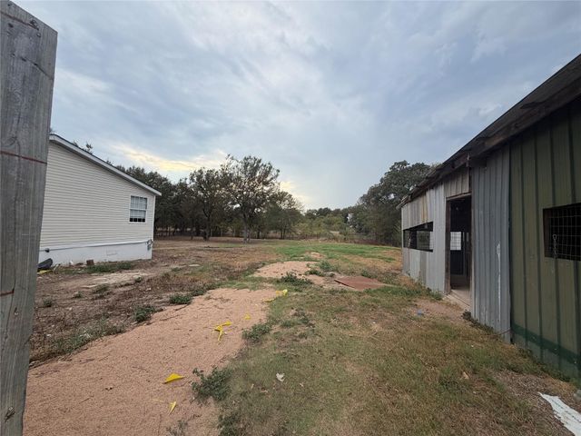 138 Maegan LN, Cedar Creek, TX 78612