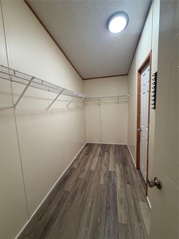 138 Maegan LN, Cedar Creek, TX 78612