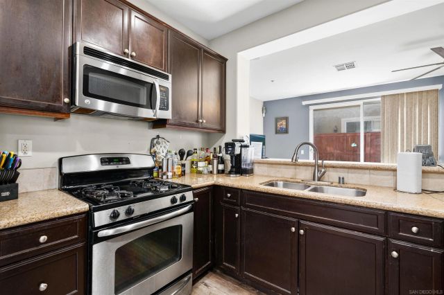 35797 Springvale 2, Murrieta, CA 92562