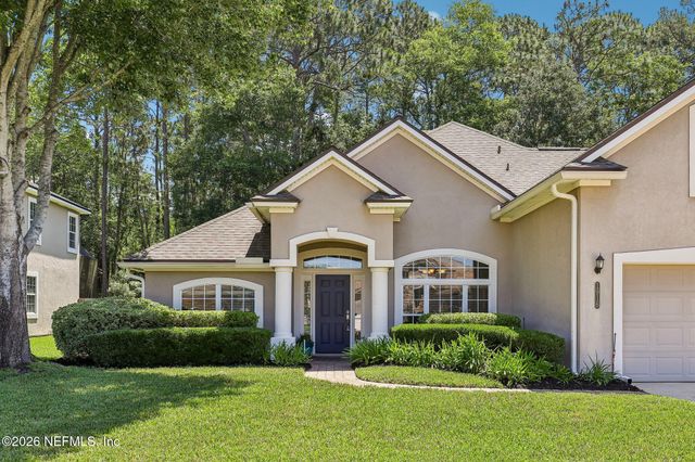 1916 VISTA LAKES Drive, Fleming Island, FL 32003