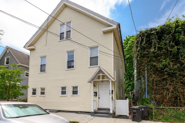 54 Mechanic Street 2nd floor, New Haven, CT 06511