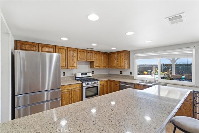 15626 Poppyseed, Canyon Country, CA 91387