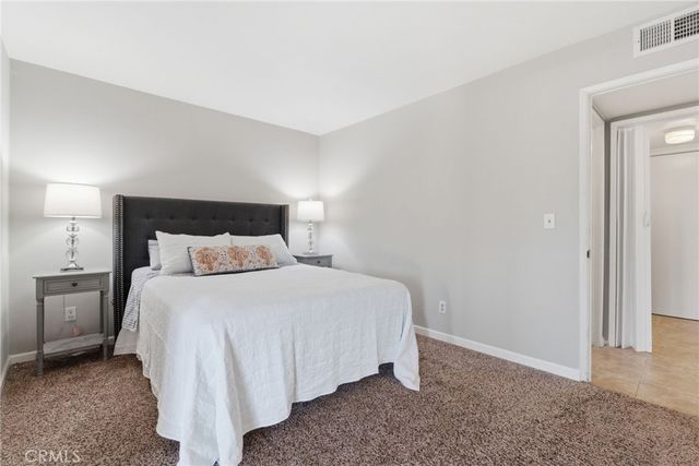 15626 Poppyseed, Canyon Country, CA 91387