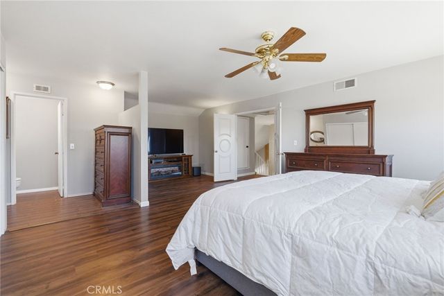 15626 Poppyseed, Canyon Country, CA 91387