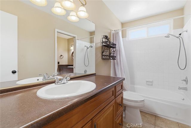 15626 Poppyseed, Canyon Country, CA 91387