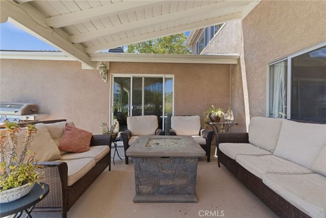 15626 Poppyseed, Canyon Country, CA 91387