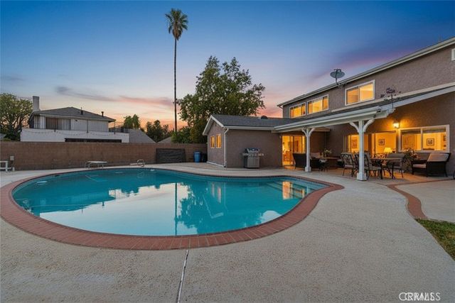 15626 Poppyseed, Canyon Country, CA 91387