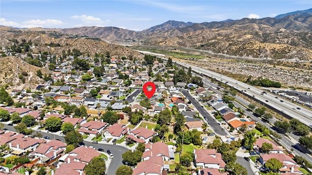15626 Poppyseed, Canyon Country, CA 91387