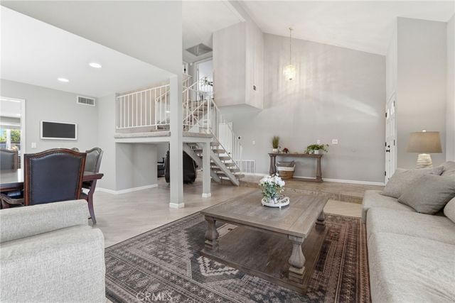 15626 Poppyseed, Canyon Country, CA 91387
