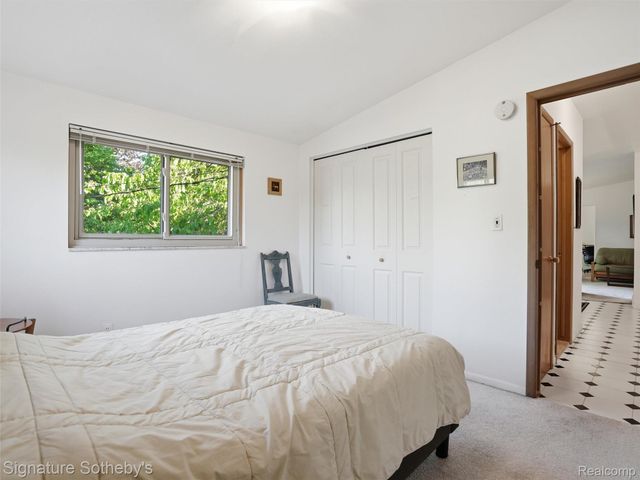 1245 Derby Road 7, Birmingham, MI 48009
