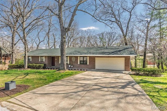 6570 Ike Drive, Barnhart, MO 63012