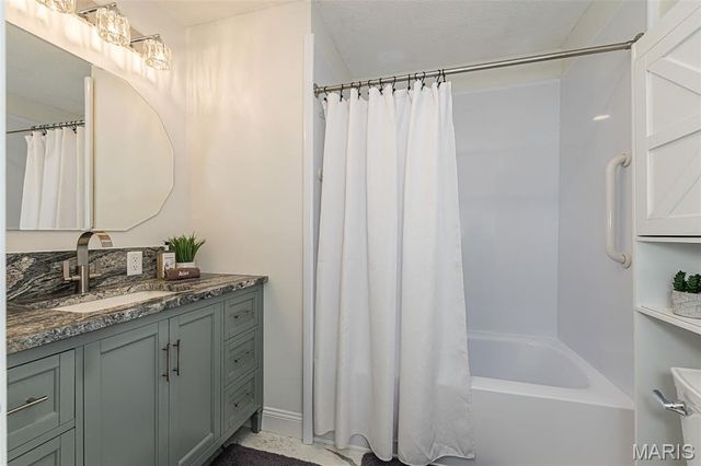 6570 Ike Drive, Barnhart, MO 63012