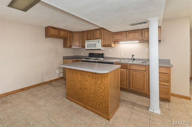 6570 Ike Drive, Barnhart, MO 63012