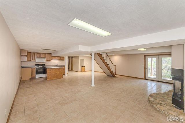 6570 Ike Drive, Barnhart, MO 63012