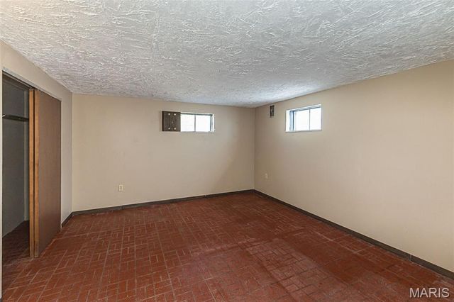 6570 Ike Drive, Barnhart, MO 63012