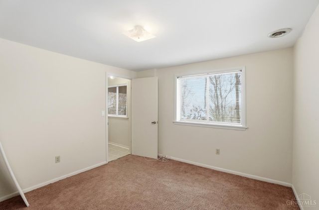 5800 Cherokee Drive, Madeira, OH 45243