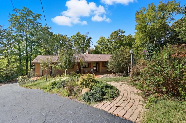 5800 Cherokee Drive, Madeira, OH 45243