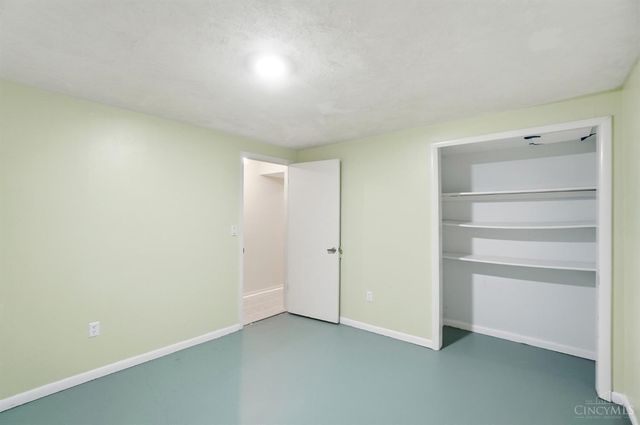 5800 Cherokee Drive, Madeira, OH 45243