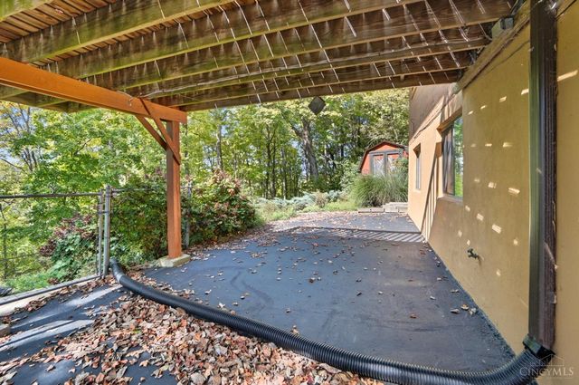 5800 Cherokee Drive, Madeira, OH 45243