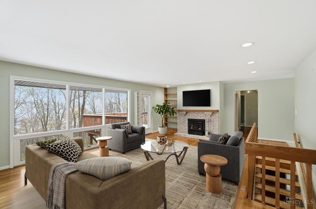 5800 Cherokee Drive, Madeira, OH 45243