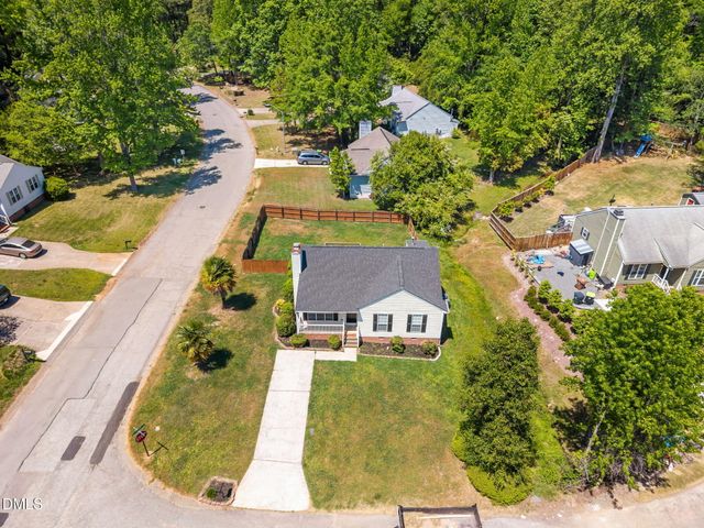 312 Holly Pines Court, Holly Springs, NC 27540