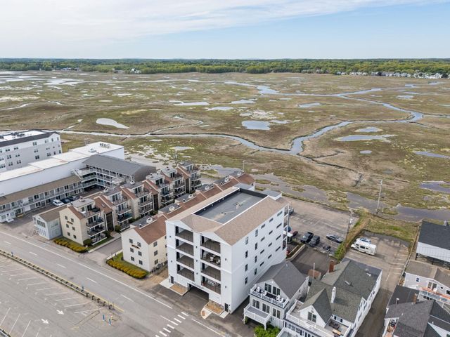 465 Ocean Blvd Unit 302, Hampton, NH 03842