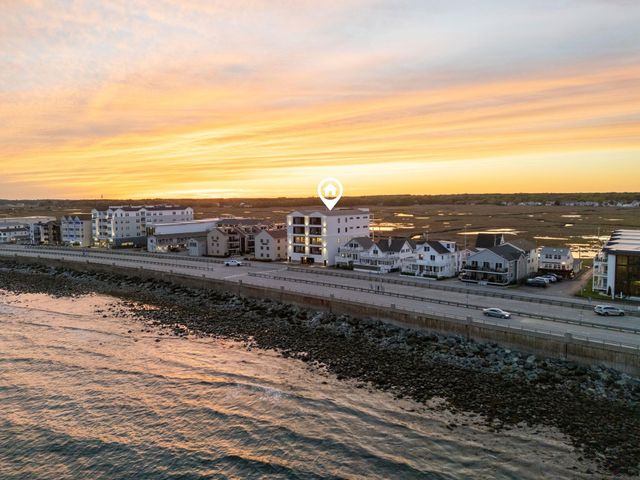 465 Ocean Blvd Unit 302, Hampton, NH 03842