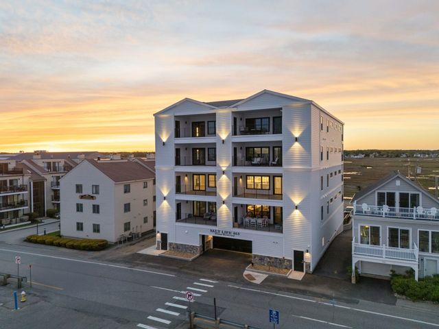 465 Ocean Blvd Unit 302, Hampton, NH 03842