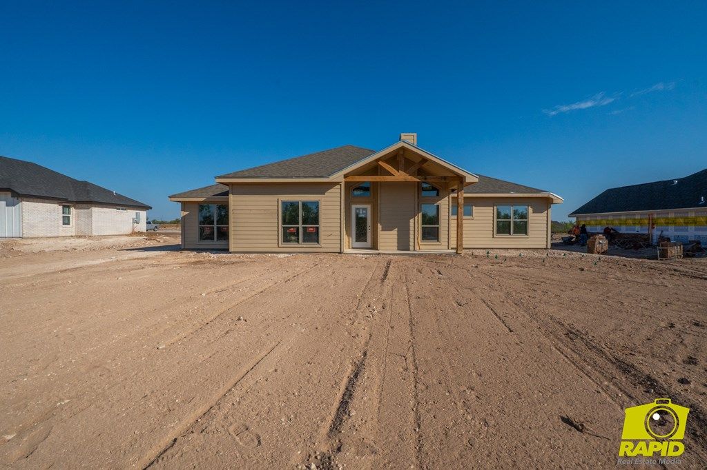 Image 2 of property listing at 9783 Jaguar Trail, San Angelo, TX 76901