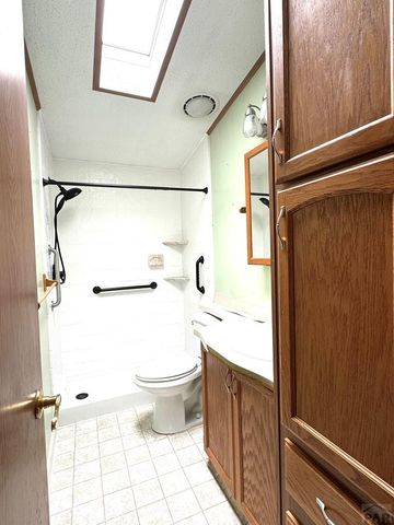 232 E Rolling Hills Dr, Pueblo, CO 81007